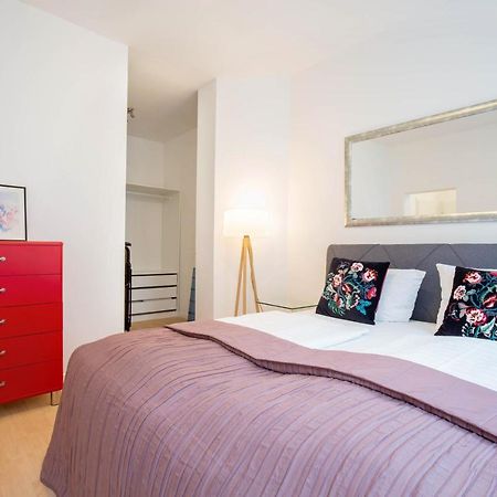 Victoria Altstadt Suites Дюссельдорф Экстерьер фото