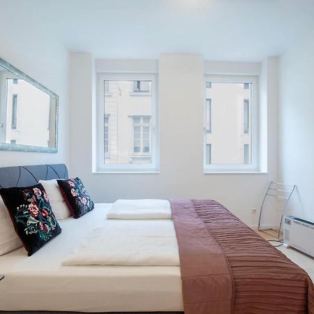 Victoria Altstadt Suites Дюссельдорф Экстерьер фото